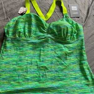 Gerry Womens Tankini Swim Top NWT Yoga Run Bike Athletic 16